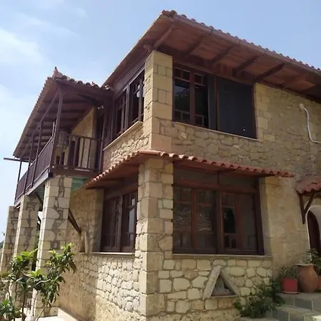 Holiday home Aloni *